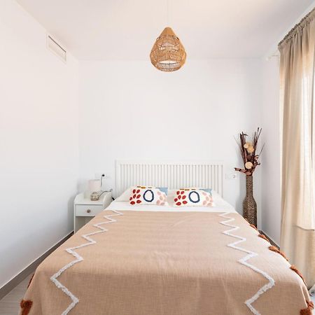 Dreamy Beach Penthouse トレ・デ・ベナガルボン エクステリア 写真